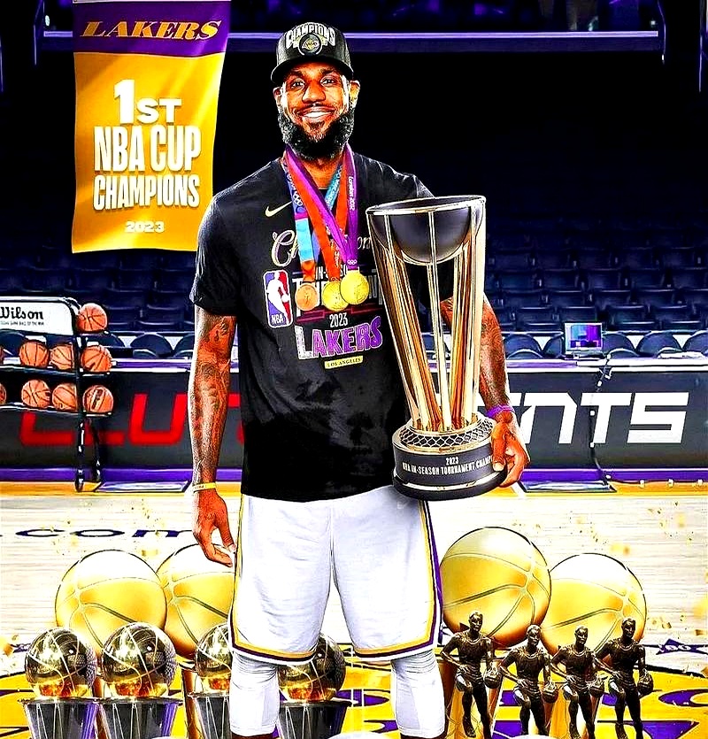 MAD不断突破!,詹姆斯连续三场比赛得分超过最后时刻胜出再创辉煌时刻的简单介绍 MAD不断突破!,詹姆斯连续三场比赛得分超过最后时刻胜出再创辉煌时刻的简单介绍